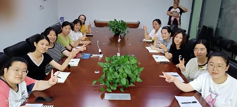 團建團建_復制